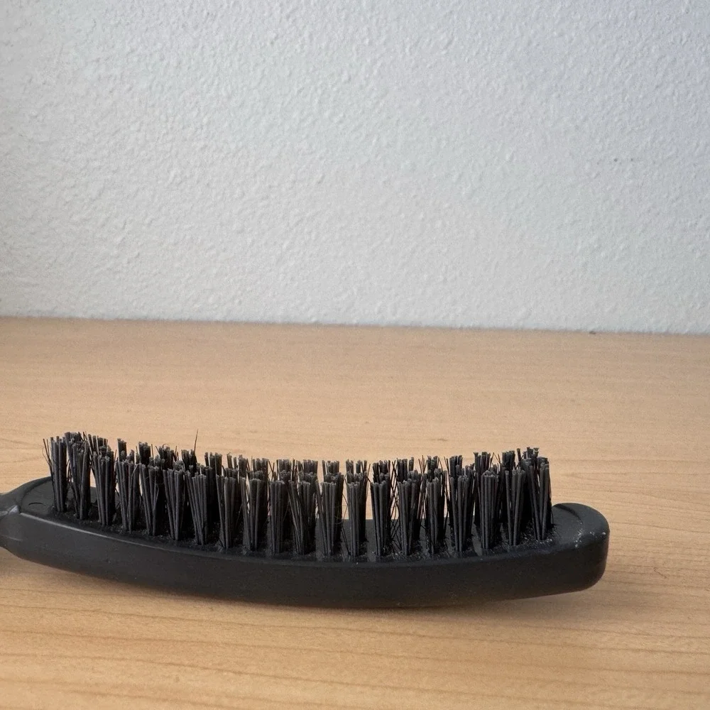 Vtg‎ Goody Hair Brush Gray Skinny Plastic Volumizing Nylon Bristle Long Teaser